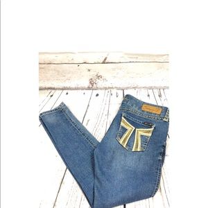 ❤️Seven7 women’s skinny legging jeans 👖